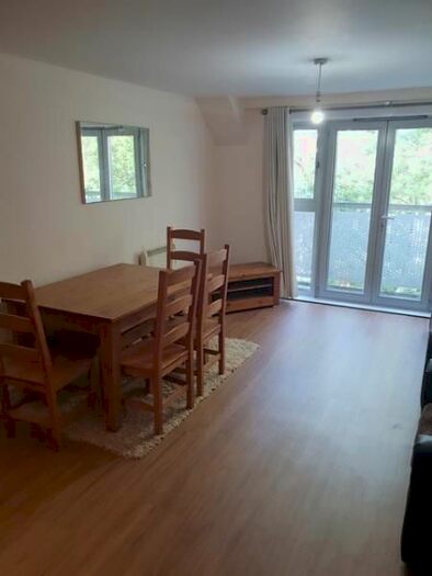 1 Bedroom Flat To Rent In St Peters Court, New Charlotte Street, Bristol, BS3