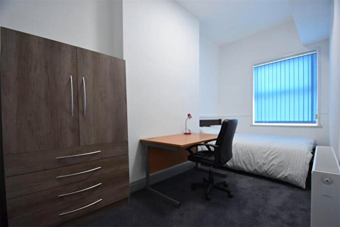 5 Bedroom End Of Terrace House To Rent In Derry Avenue, Mutley, Plymouth, PL4