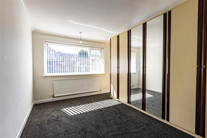 2 Bedroom Semi-Detached Bungalow For Sale In Woodthorpe Close, Shuttlewood, Chesterfield, S44