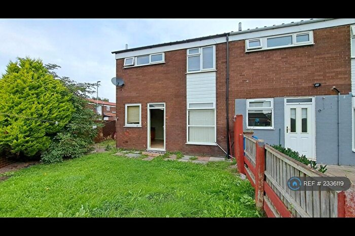 3 Bedroom Semi-Detached House To Rent In Cremorne Hey, Liverpool, L28