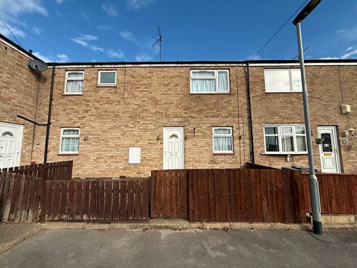 3 Bedroom Terraced House To Rent In Falkirk Close, Bransholme, HU7