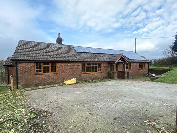 4 Bedroom Bungalow To Rent In Llanfair Caereinion, Welshpool, Powys, SY21