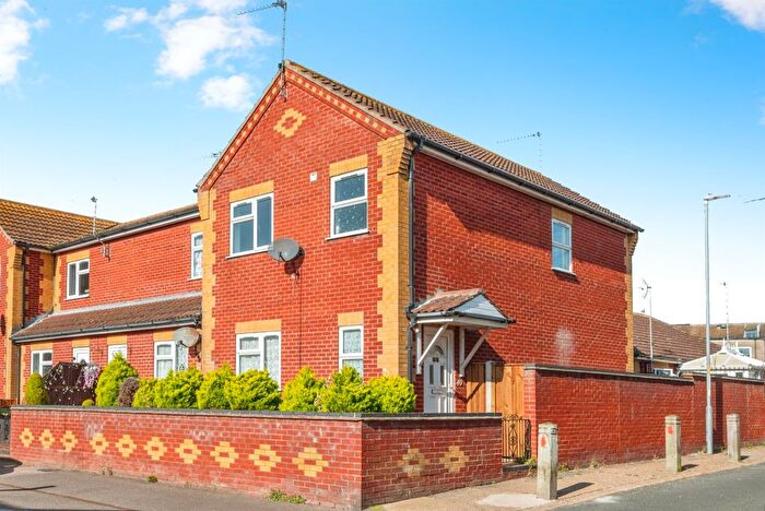 3 Bedroom End Of Terrace House For Sale In Albion Road, Great Yarmouth, NR30
