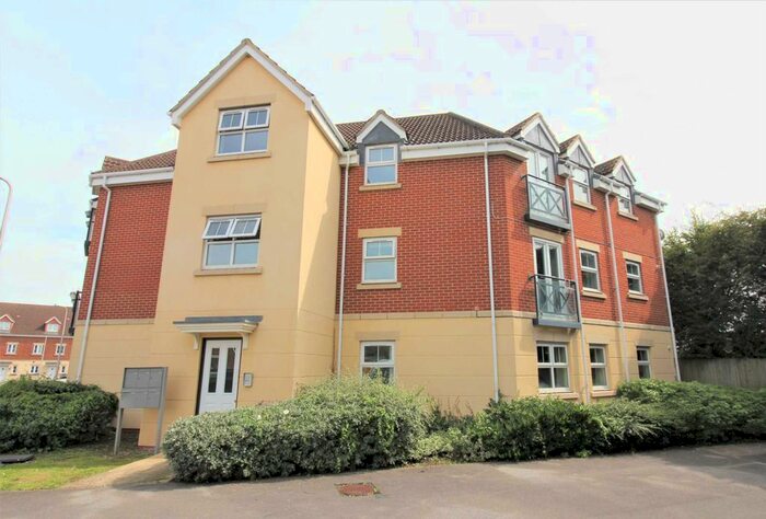 2 Bedroom Flat For Sale In Brunel Way, Yatton, BS49