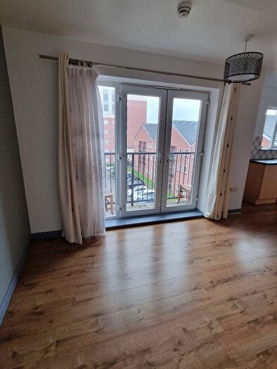 2 Bedroom Flat To Rent In Hessel Street, Salford, M50