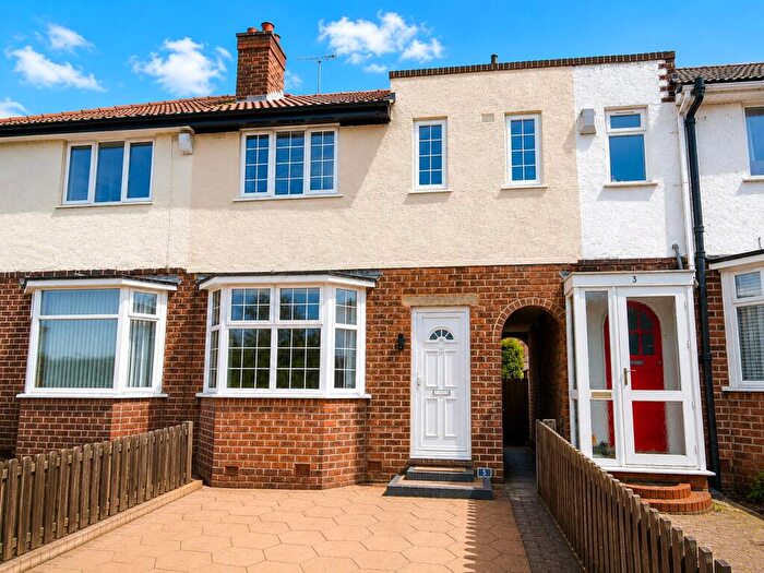 3 Bedroom Terraced House To Rent In Falfield Grove, Longbridge, Birmingham, B31