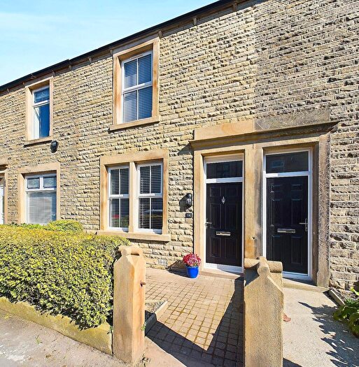 3 Bedroom Terraced House To Rent In Queen Street, Whalley, BB7
