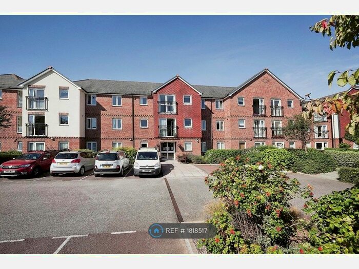 1 Bedroom Flat To Rent In Laurel Court, Folkestone, CT19