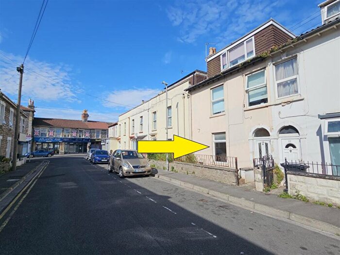1 Bedroom Flat For Sale In Alma Street, Weston-Super-Mare, BS23