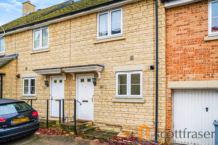2 Bedroom Terraced House To Rent In Park View Road, Witney, OX28
