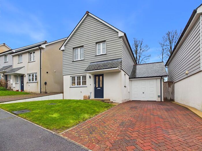 3 Bedroom Property For Sale In Chandler Park, Penryn- Immaculately Presented, TR10