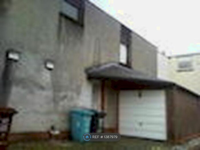 3 Bedroom Terraced House To Rent In Glenhove Road, Cumbernauld, Glasgow, G67