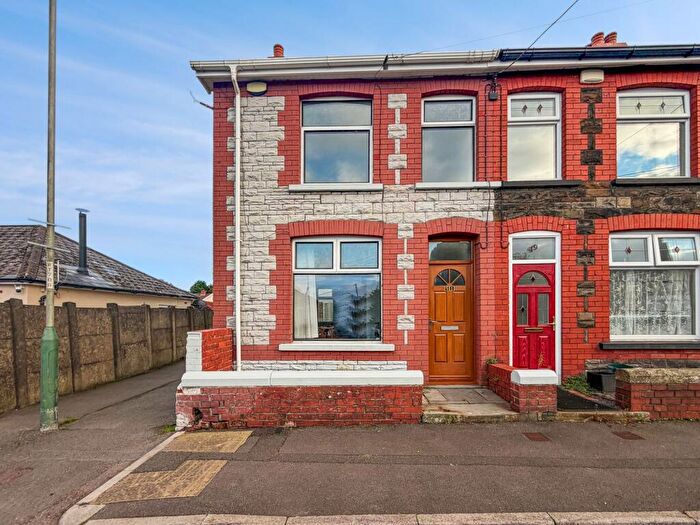 3 Bedroom End Of Terrace House For Sale In Lawrence Street, Caerphilly, CF83