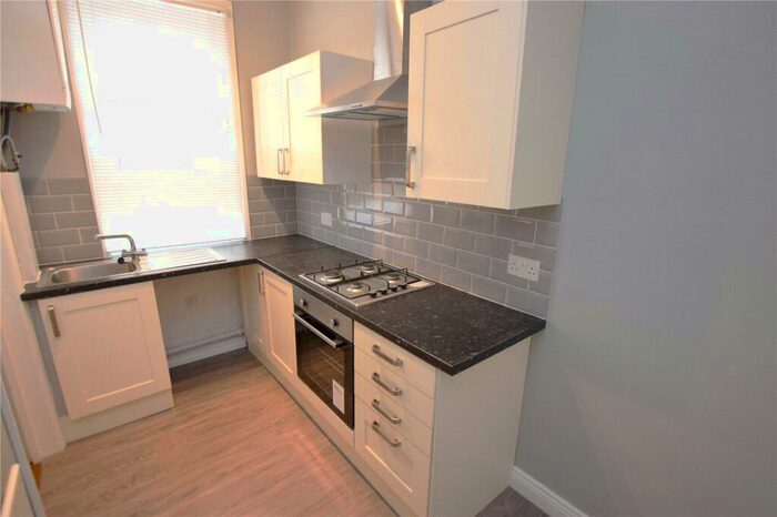 1 Bedroom Terraced House To Rent In Recreation Grove, Leeds, West Yorkshire, LS11