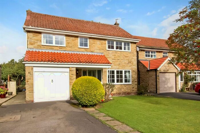 4 Bedroom Detached House For Sale In Ladyclose, Staindrop, Darlington, DL2