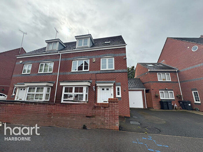 6 Bedroom Town House To Rent In Handsworth, Birmingham, B21