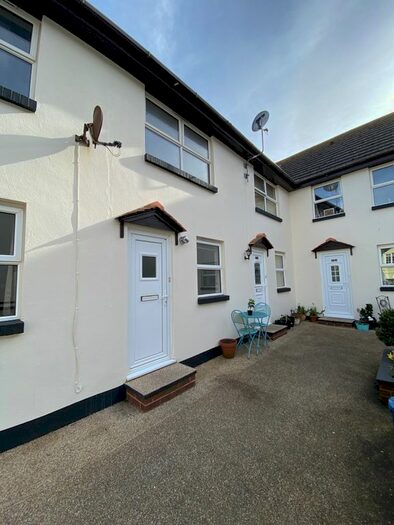 2 Bedroom Terraced House To Rent In West Cliff, Dawlish, EX7