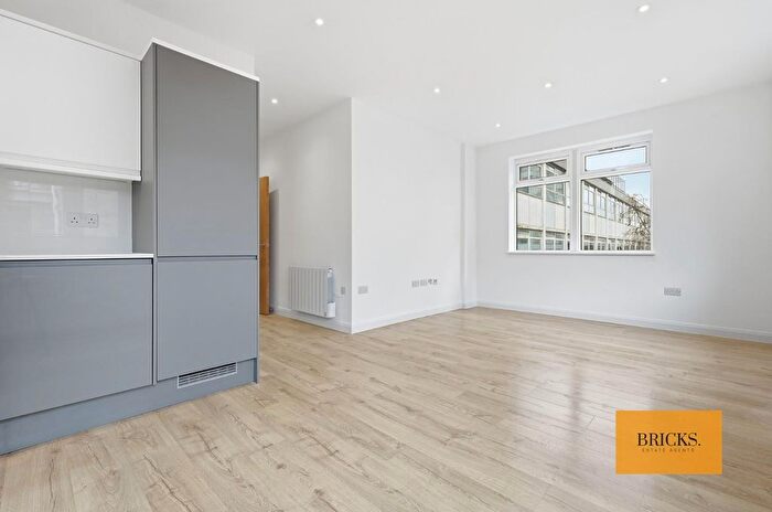 Studio To Rent In Mitre Buildings, Kitson Way, Harlow, CM20