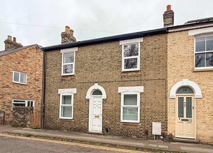 3 Bedroom End Terrace House For Sale In Hooper Street, Cambridge, CB1