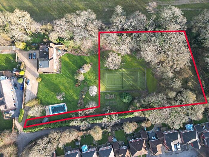 Village House For Sale In Pyotts Hill, Old Basing, RG24