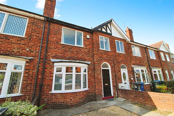 3 Bedroom Terraced House For Sale In Glamis Road, Town Moor, Doncaster, DN2