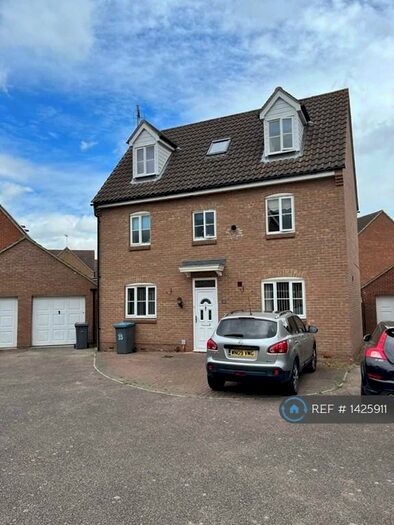 5 Bedroom Detached House To Rent In Wilkinson Drive, Kesgrave, Ipswich, IP5