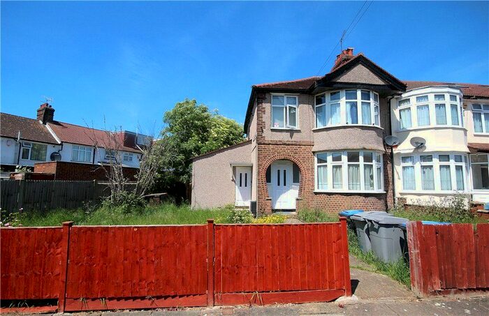 1 Bedroom Flat To Rent In Grosvenor Crescent, Kingsbury, NW9