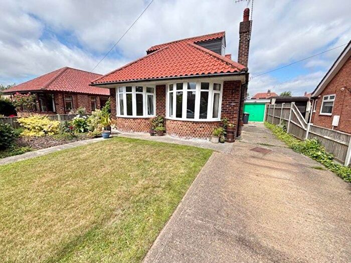 4 Bedroom Detached House For Sale In Gournay Avenue, Gorleston, NR31