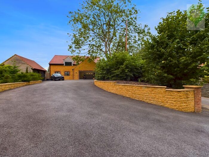 4 Bedroom Detached House To Rent In Over Stratton, South Petherton, TA13