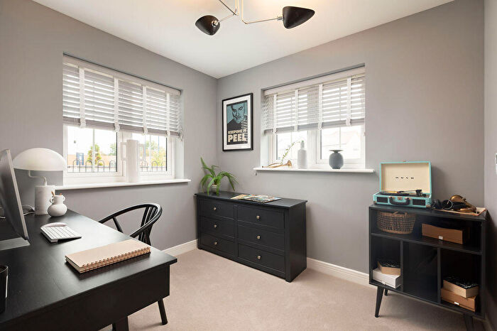 4 Bedroom Detached House For Sale In Bronze Barrow Way, Off Loraine Way, Bramford, IP8