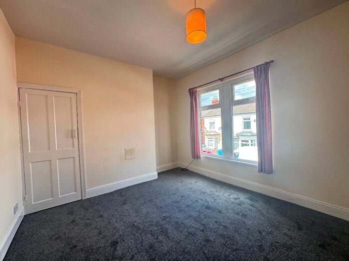 2 Bedroom Terraced House For Sale In Belvoir Street, Hull, HU5