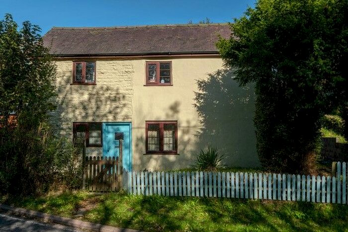 2 Bedroom Cottage For Sale In Bleddfa, Knighton, LD7
