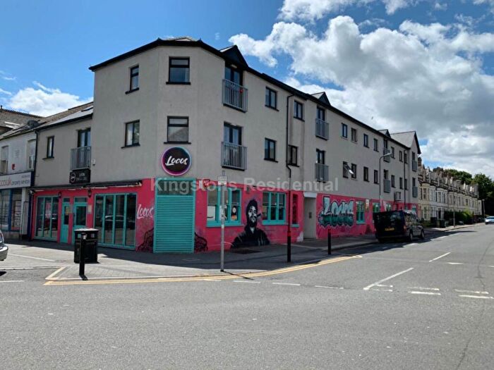 3 Bedroom Apartment To Rent In Miskin Street, Cathays, CF24
