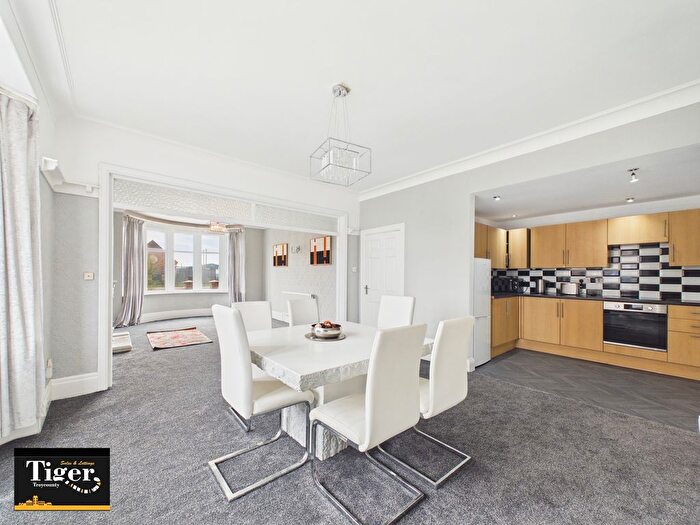 3 Bedroom Semi-detached House For Sale In Squires Gate Lane, Blackpool, FY4