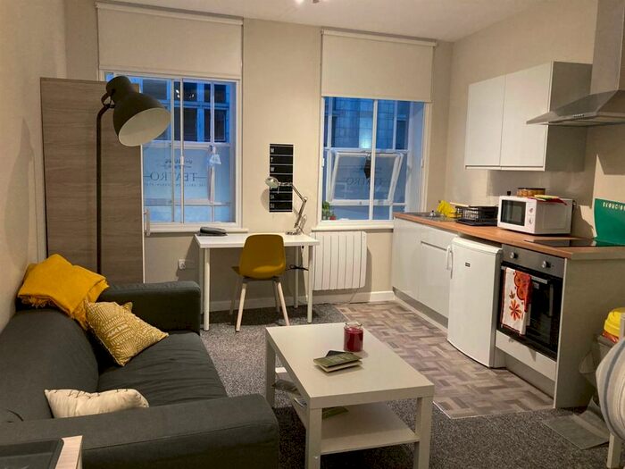 1 Bedroom Private Hall To Rent In Church Street, Lancaster, LA1