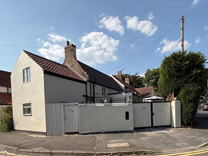 5 Bedroom Semi-Detached House For Sale In Main Street, Calverton, Nottingham, Nottinghamshire, NG14