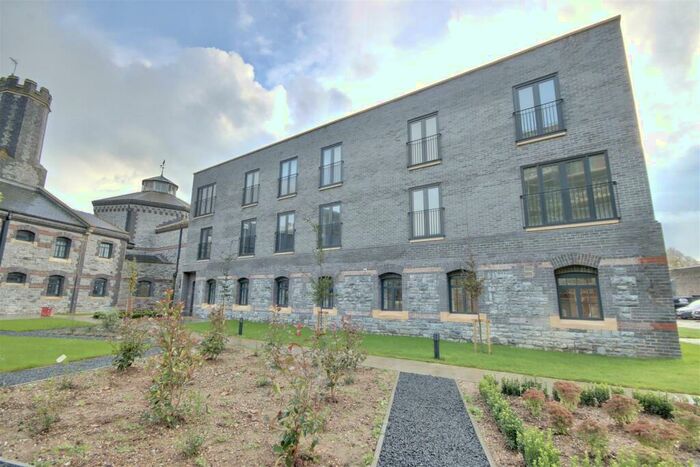 2 Bedroom Flat To Rent In The Old Portsmouth Gaol, PO3