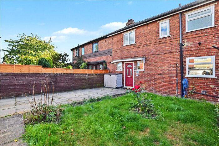 3 Bedroom Terraced House For Sale In Orchard Mount, Leeds, West Yorkshire, LS15