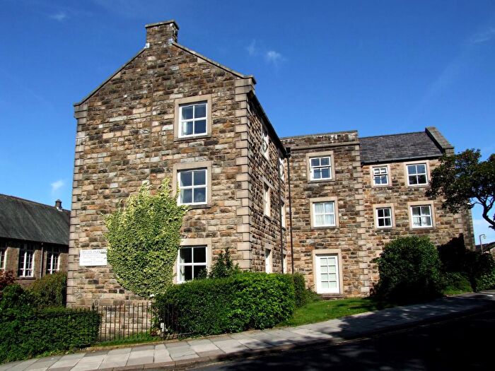 1 Bedroom Flat To Rent In Highmount Court, Lancaster, LA1