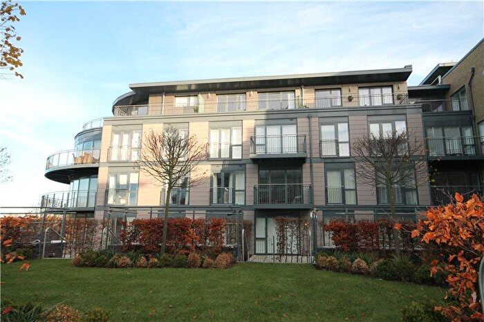 1 Bedroom Apartment To Rent In Darwin House, Kingsley Walk, Cambridge, CB5