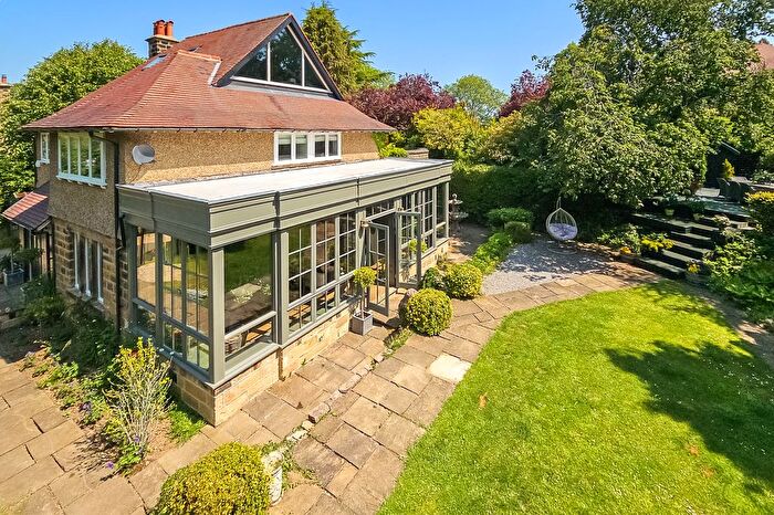 4 Bedroom Detached House For Sale In Drury Close, Pannal, HG3