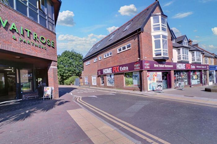 1 Bedroom Flat To Rent In Flat, High Road, Harrow Weald, HA3