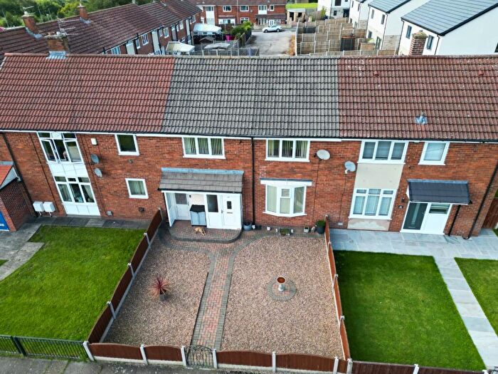 3 Bedroom Terraced House For Sale In Porlock Walk, Hyde, Greater Manchester, SK14