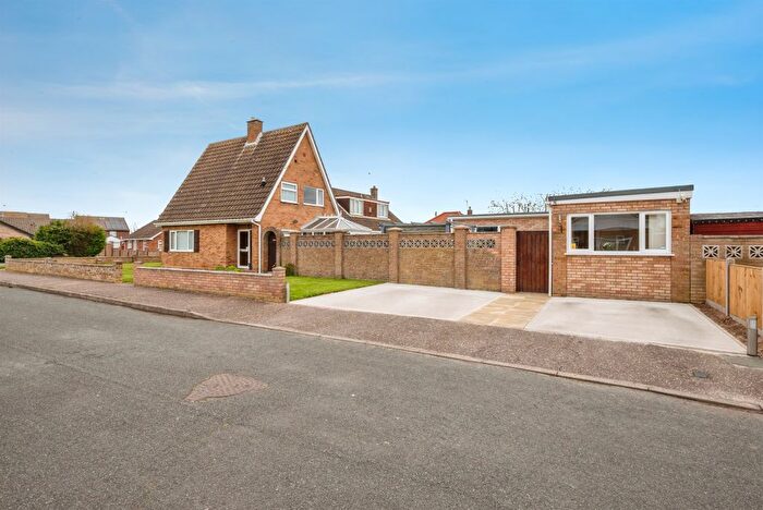 3 Bedroom Detached House For Sale In Brecklands, Stalham, Norwich, NR12