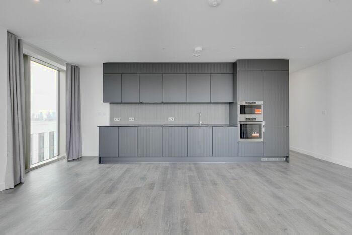 2 Bedroom Flat To Rent In Cherry Park Lane, London, E20