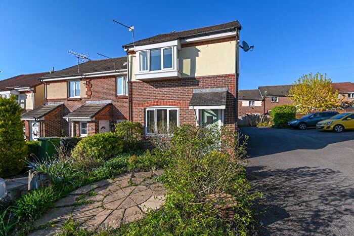 3 Bedroom Terraced House To Rent In Tillington Gardens, Waterlooville, PO8