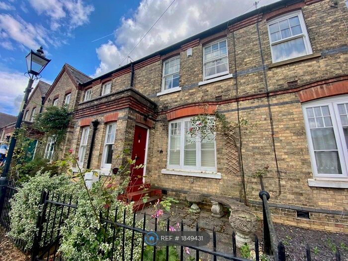 3 Bedroom Terraced House To Rent In Admiralty Terrace, Upnor, Rochester, ME2