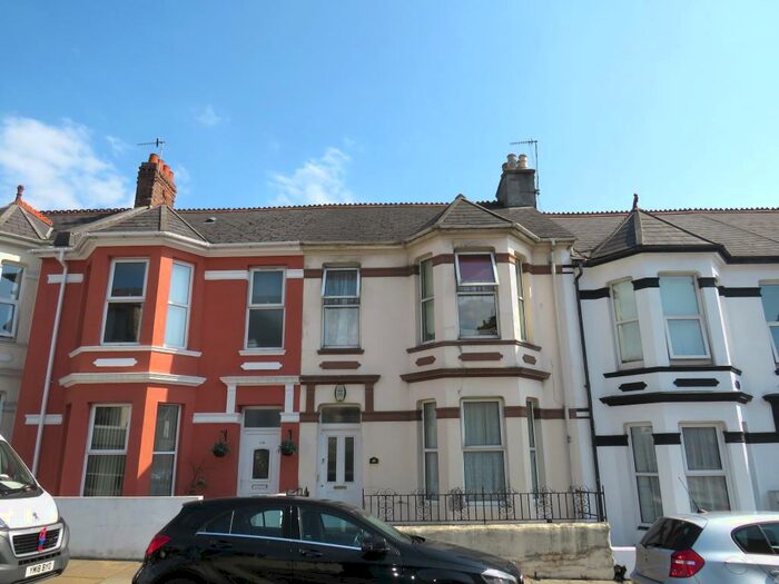 1 Bedroom Flat To Rent In Beaumont Road, Plymouth, PL4