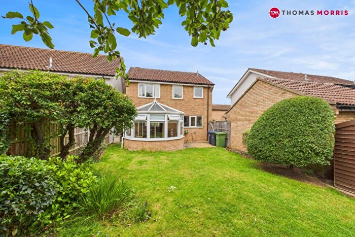 3 Bedroom Detached House For Sale In Dove House Close, Godmanchester, Huntingdon, Cambridgeshire, PE29