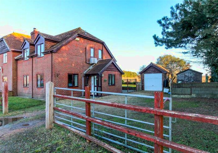 3 Bedroom Semi-Detached House For Sale In Ringwood Road, Avon, Christchurch, Dorset, BH23